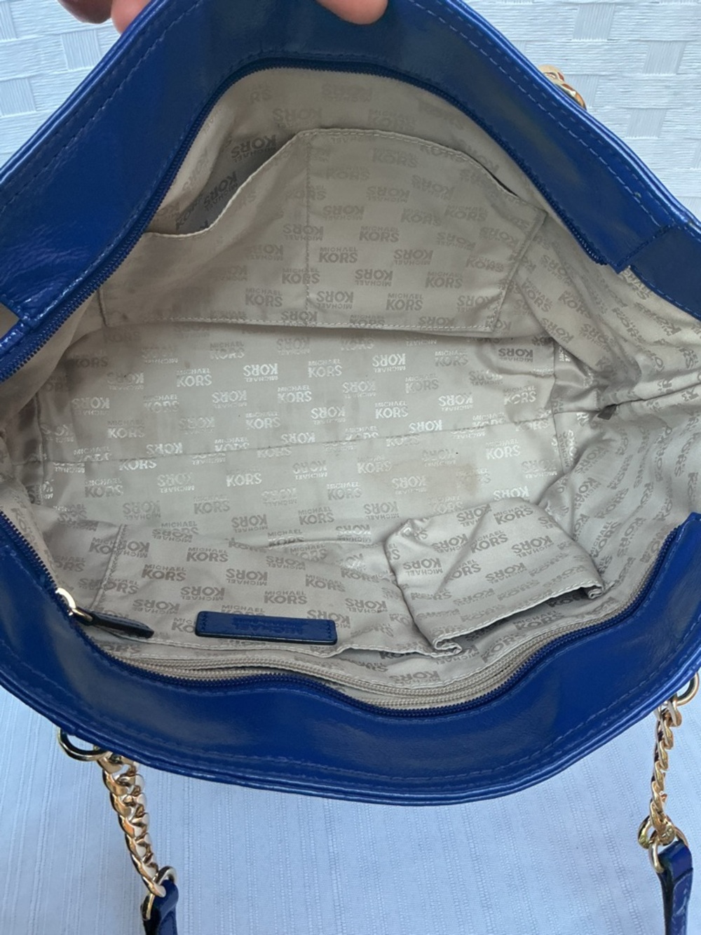 Michael Kors Blue Tote Bag Patent Leather - Picture 2 of 5